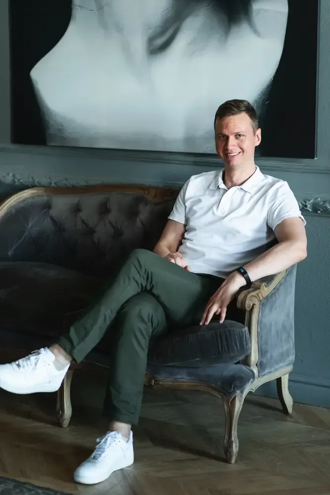 What to Wear With Olive Green Pants