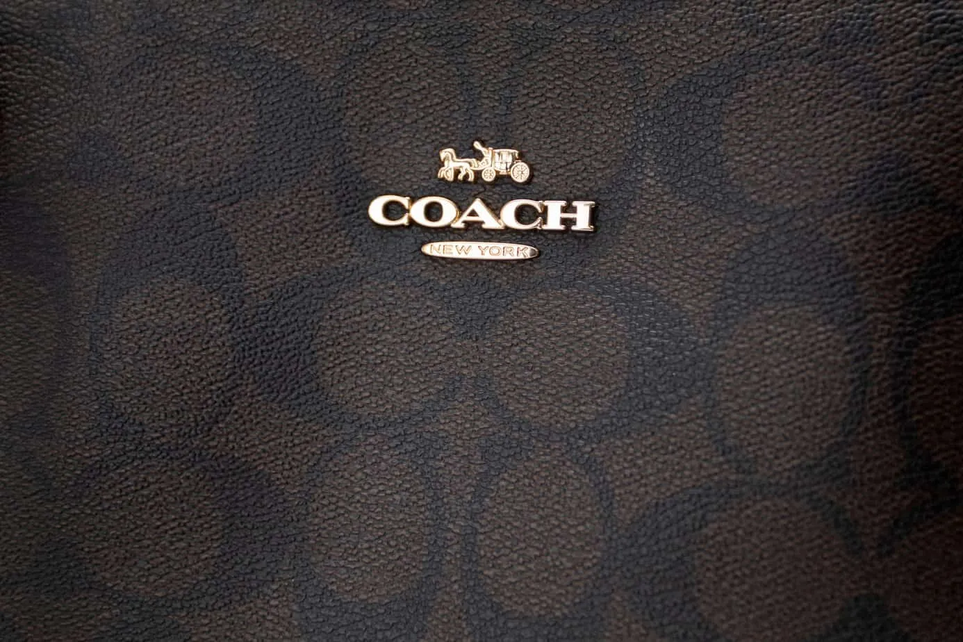7 Best Luxury Men's Wallets (Coach, Tumi, Bosca)